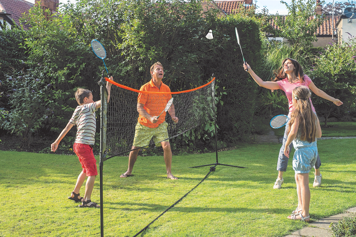 Traditional Garden Games Badminton Volleyball &amp; Tennis Play 5m Net